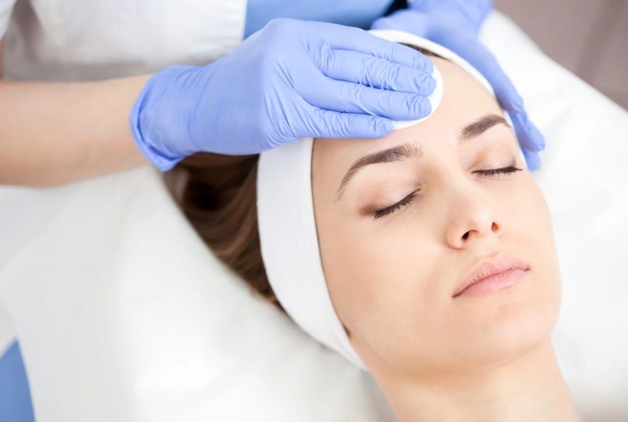 Βαθύς Καθαρισμός Προσώπου